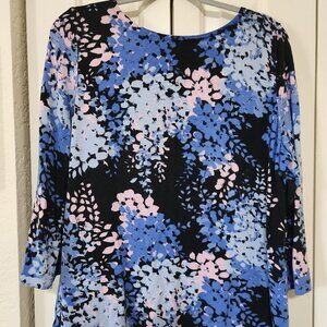 Talbots Floral Lightweight Sweater – XL – Blue, Black & Pink – 3/4 Sleeve – Grea